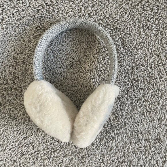 UGG Wired Cable Steel Heather Earmuffs - Picture 2 of 4